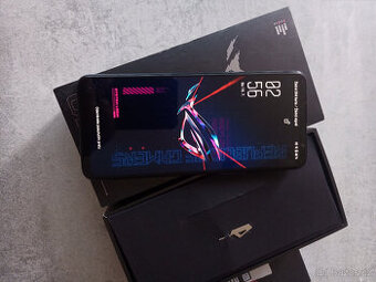 ASUS ROG 6