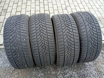 215/50/17 zimní pneumatiky Goodyear