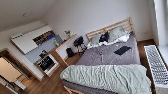 Prodej bytu 1+kk s terasou 24 m2 bez RK
