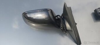Prave zrcatko Skpda Superb 2