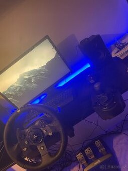 Prodám Logitech G920 s pedály + řadicí páka