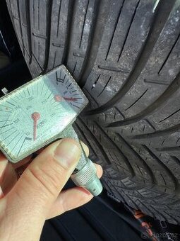 Celoroční pneumatiky