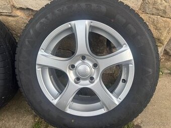 Kola 5x114,3 16 + celoroční pneu 215 65 16