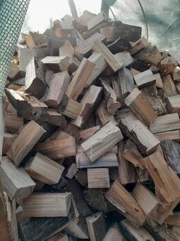 SUCHÉ PALIVOVÉ DĚVO