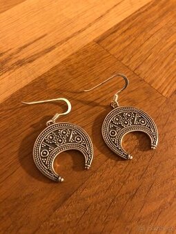 Stříbrné náušnice větší