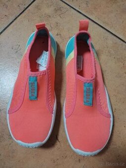 Boty do vody vel.: 34/35
