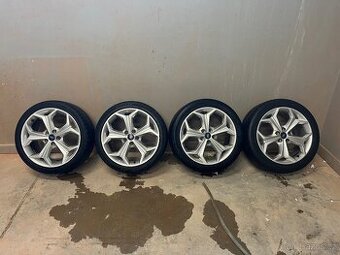Alu disky Ford R18
