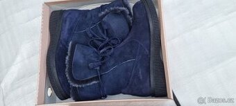 Nové nenošené dámské zimní semišové boty vel.38