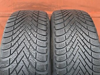 Zimní Pirelli 205/55/16