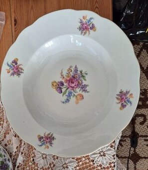 Krásný velký porcelánový hluboký talíř průměr 30 cm