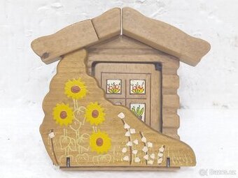 Retro dřevěný stojánek na foto