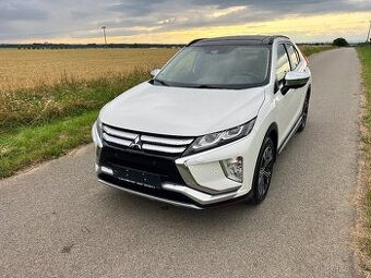 ► MITSUBISHI ECLIPSE CROSS 1.5T 120KW 4WD SPORT MEGA MAX