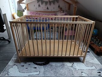 Dětská dřevěná postýlka Ikea