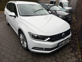 VW Passat Variant 2.0TDI DSG Velká NAVI ACC CAM 138t