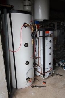 zásobník teplé vody