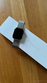 Prodám Apple Watch 8 nerezová ocel 45mm - 1