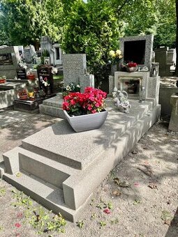 Přenechání nájmu hrobového místa – Hřbitov Kladno II