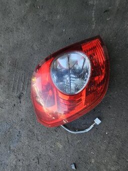 Opel antara zadní světlo