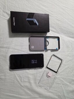 Prodám Samsung Galaxy Z Flip6 512GB