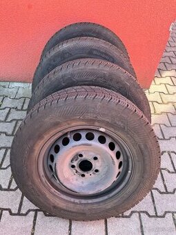 Barum Snovans 3 Zimní 205/75R 16C + plecháče