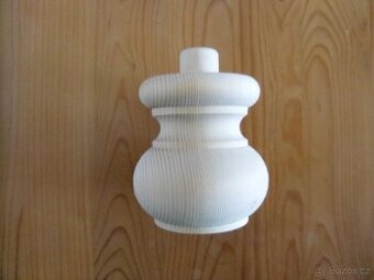 Soustružené nohy ze smrku pr.8,5 výš.9cm "