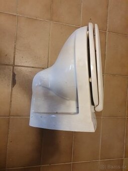 Závěsné WC mísy - 1