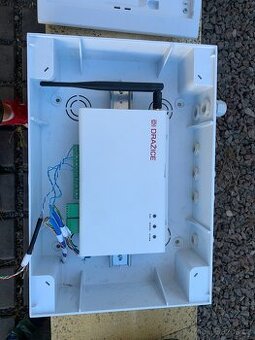 DataHUB1000 Dražice + rozvodnice OEZ RZG-N-1T14 – téměř nový