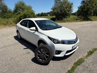 Toyota Corolla 1.6, r.v2015