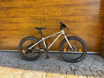 Dětské trailové kolo Early Rider Seeker 20 zánovní TOP