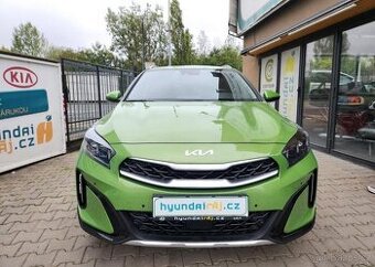 Kia XCEED 1.5-V ZÁRUCE-NAVI-TEMPOMAT