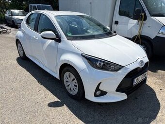 Toyota Yaris , 30tis km , rok 2023
