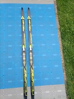 Dětské juniorské běžky Fisher RCS Sprint Crown