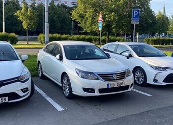 Renault Latitude 2.0 dci 127kw
