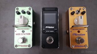 Kytarové efekty Tom‘Sline