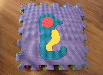 Pěnové puzzle