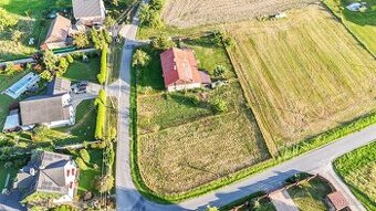 Prodej rodinného domu k rekonstrukci Lučina