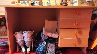 Psací stůl dětský