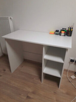 Prodám psací stůl