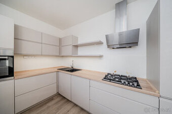 Pronájem, byt 2+kk, 54 m, Spartakovců 1151/6, Ostrava - Poru - 1