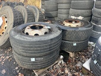 4ks Pneumatika s diskem 285/70 R19.5