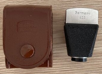 Hledacek Zeiss 75mm (pro rangefinder Contax, Leica)