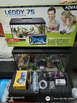 Akvárium plus dekorace, filtrace a vše
