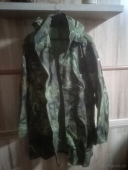 Prodám vojensky kabát velikost L