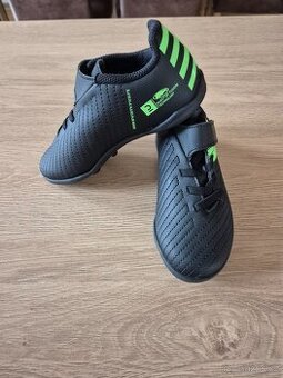 Dětské kopačky velikost 28