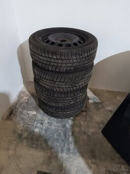 Zimní pneumatiky 205/55R16