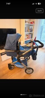 Kočárek pro panenky