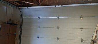 Motor a díly sekční vrata - 1