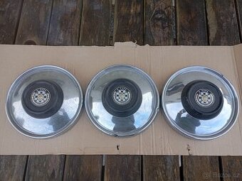 Středové ozdobné poklice,pokličky na Jaguar E type