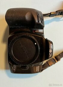 Minolta Dynax 500si 35mm zrcadlovka na film