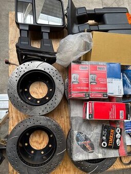 Ford F-350 6.4 PSD – kompletní balík dílů